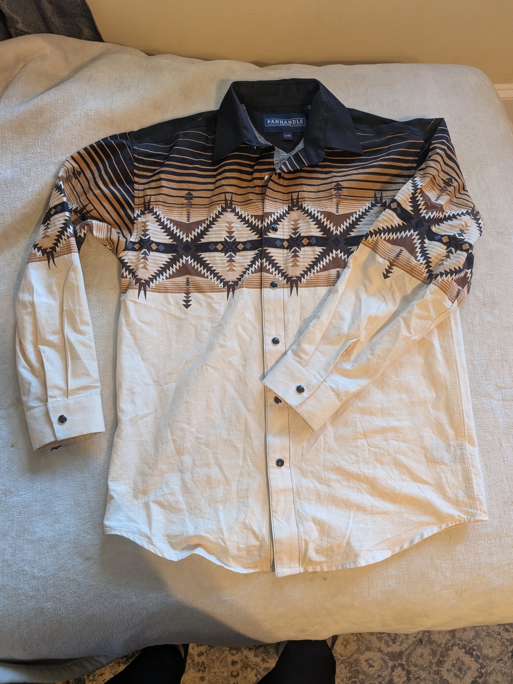 Panhandle Boys Large Cream & Brown Aztec Western Shirt